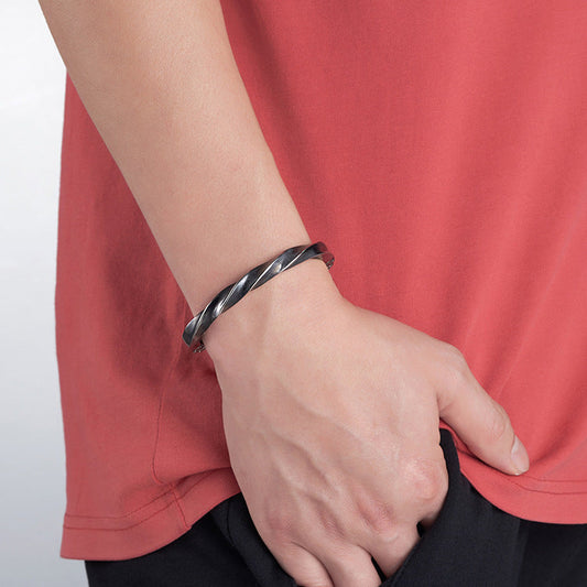 Twist Horseshoe Bracelet GiftBB.com