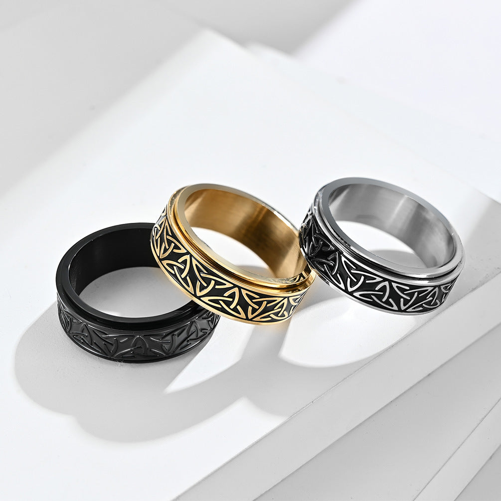 Celtic Triangle Knot Spinner Ring